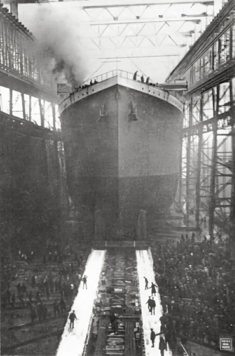 O lançamento do Britannic em Belfast, em 26 de fevereiro de 1914.